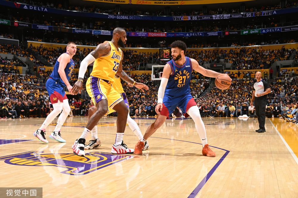 斯这样的超 斯这样的超